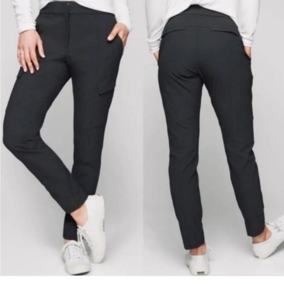 EUC Athleta Women's Wander Utility Pants Size 2 Black - Picture 2 of 9